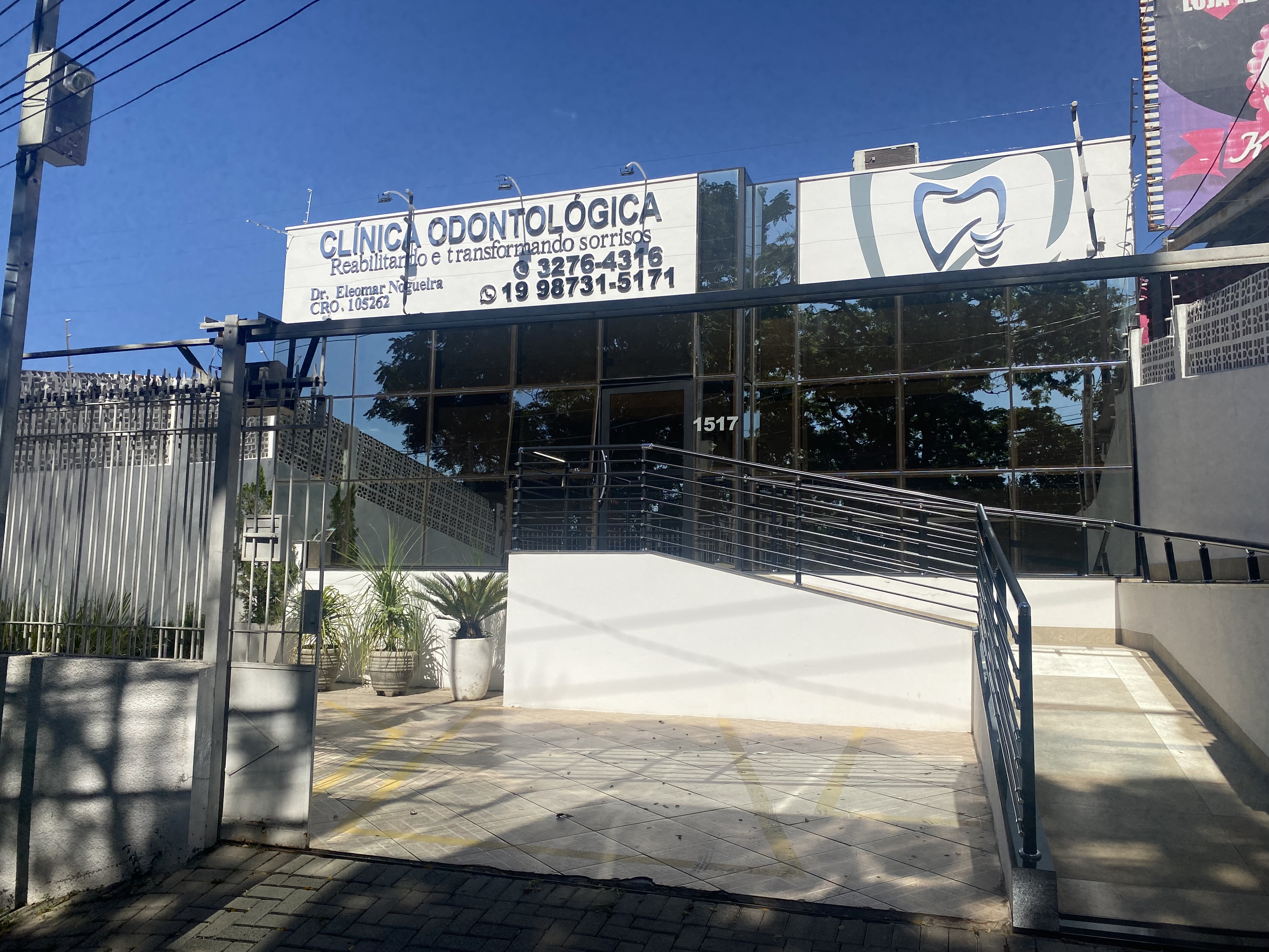 Cadeira odontológica do consultório